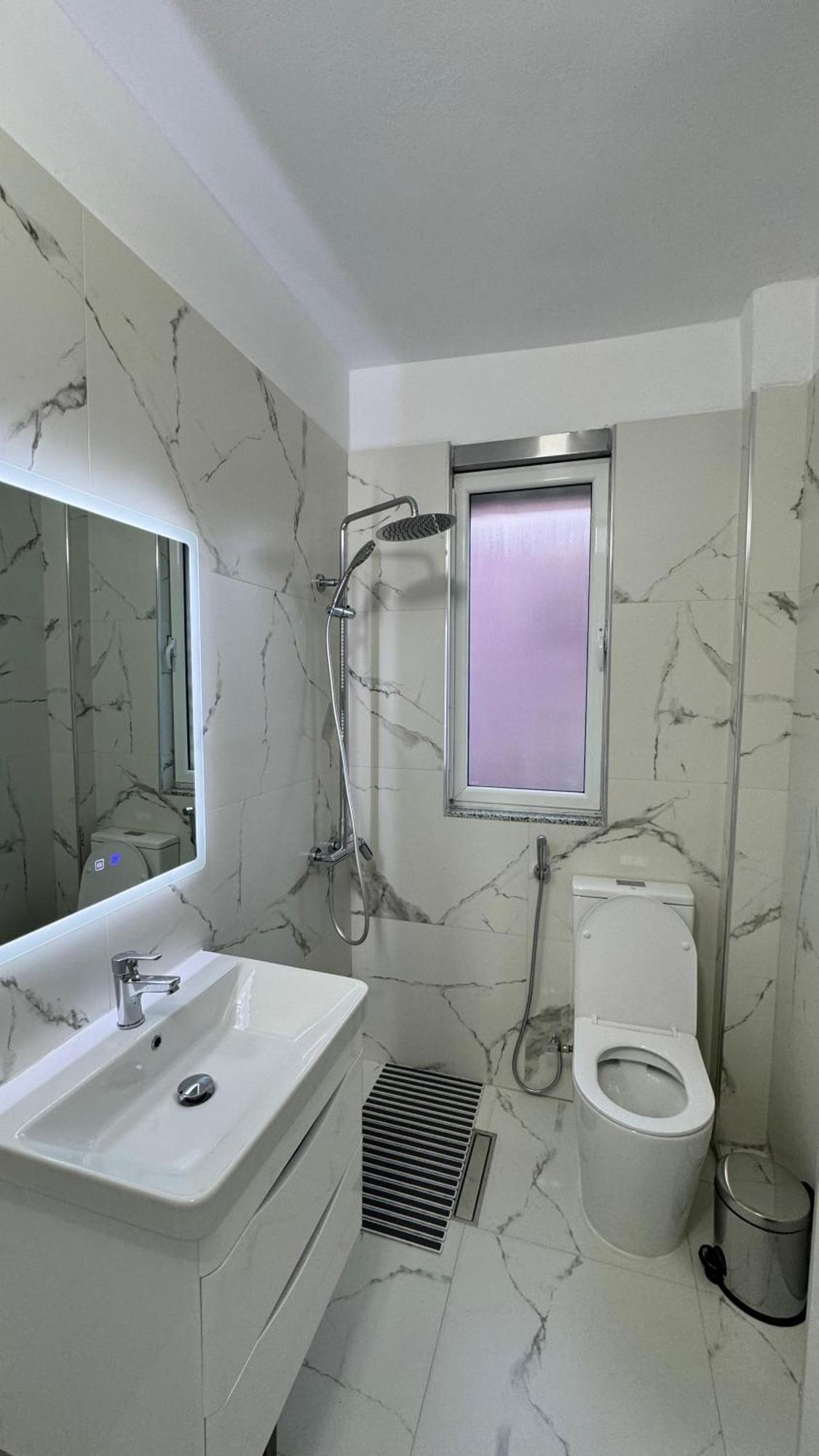Charming Comfort Apartment Tirana Extérieur photo
